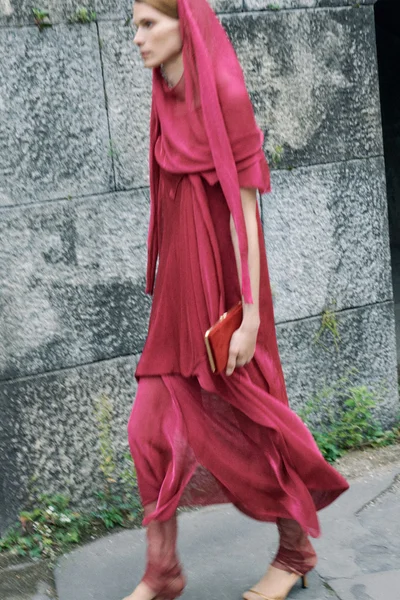 Look 18